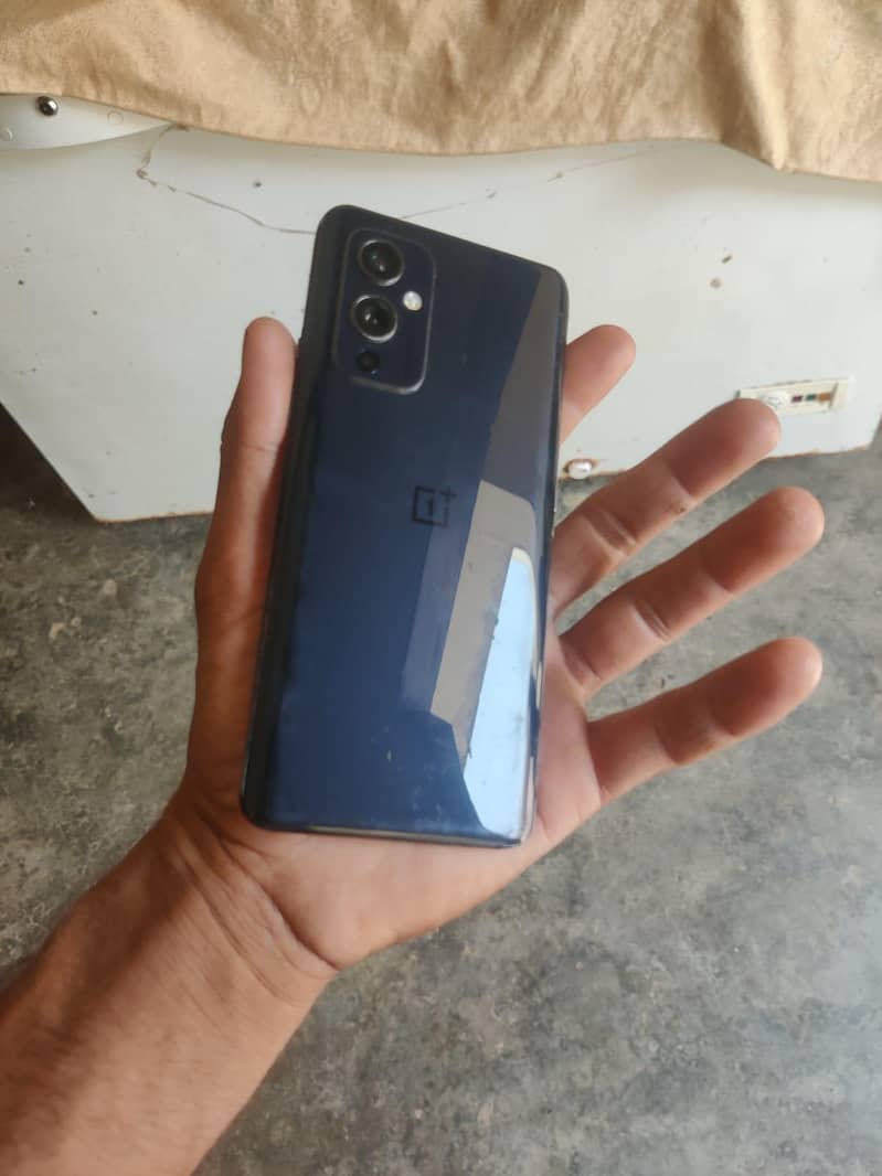 OnePlus 9 5