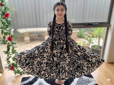 Girls dress