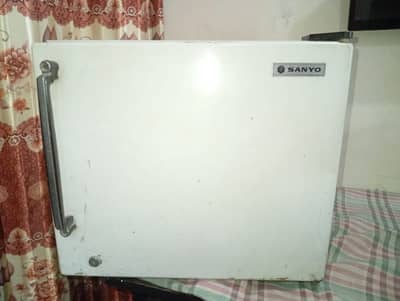 Bedroom Mini Fridge