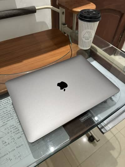 MacBook Air 2019 256/8 Gb negotiable