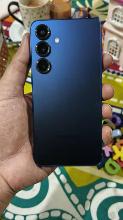 Samsung S25