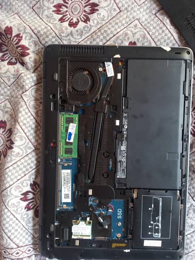 HP 840 G1