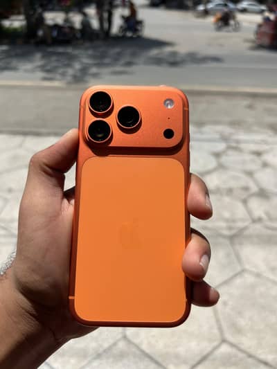 iPhone 17 Pro 256GB JV – 100% Battery – 28 Cycles