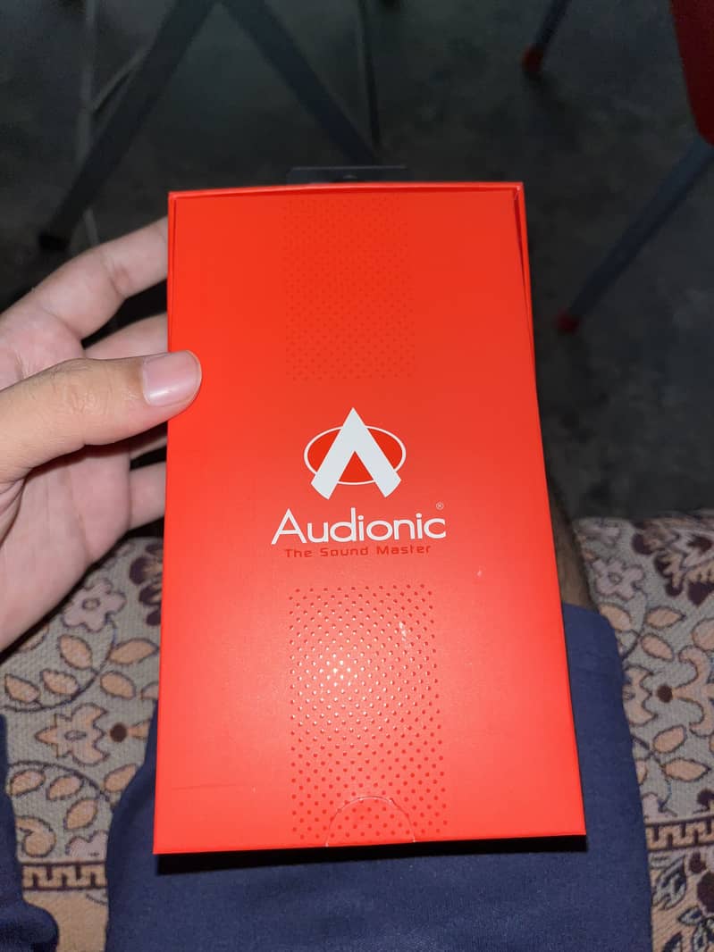 Audionic 740 Ion 6