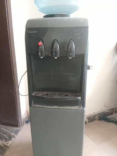 Orient Water Dispenser