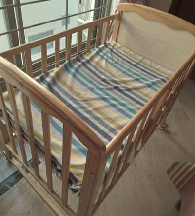 Baby Cot / Baby Bed / Crib with Foam Mattress & Side Opening