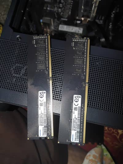 Gaming PC Ryzen 5 5600 + Rx 7600 ==> ( Rtx 3060ti )