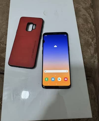 Samsung Galaxy s9  64gb minor dot pta approved Neat clean phone