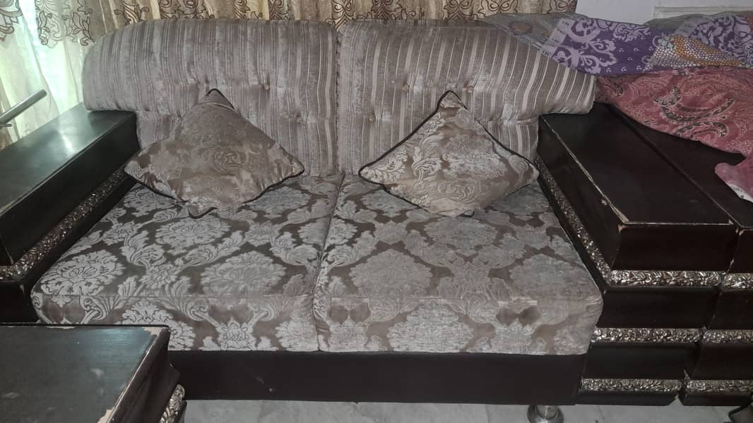 Used Sofas 0