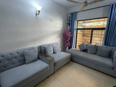 7 seater L shape sofa new in condition