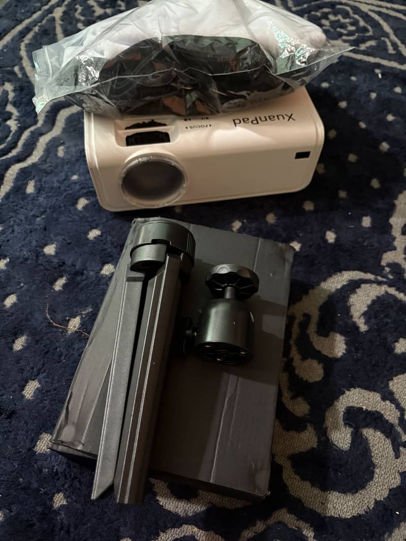 projector 2