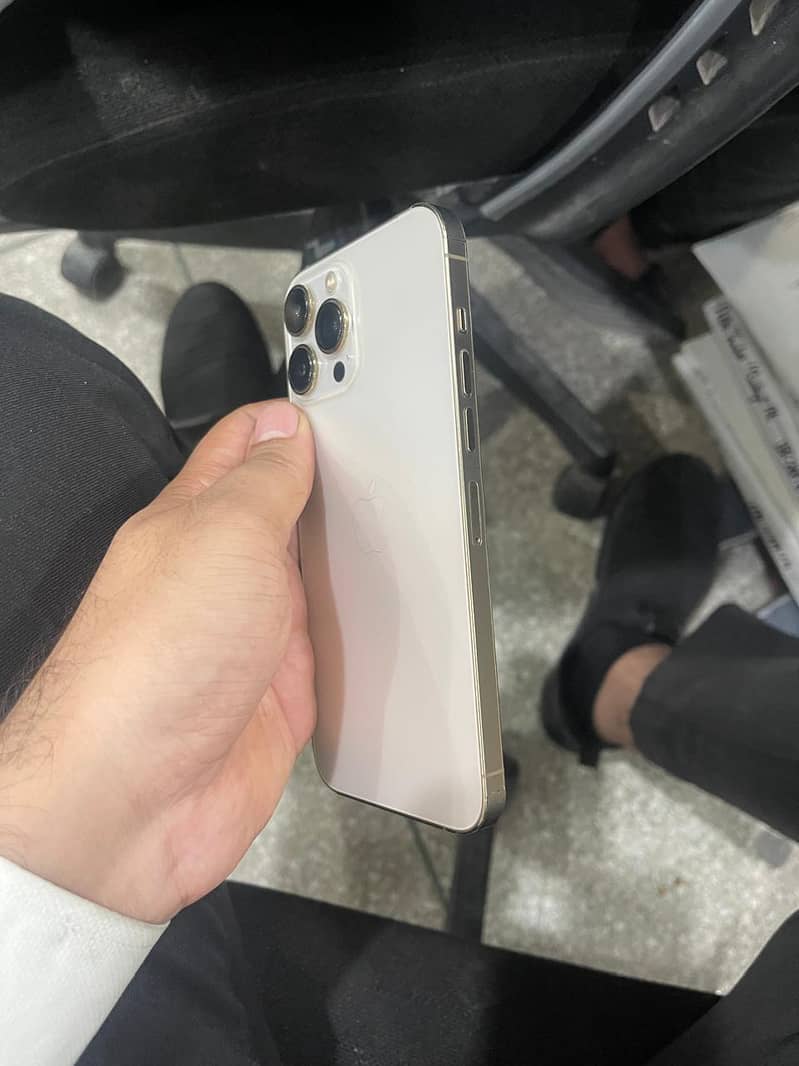 Iphone 13 pro max 0