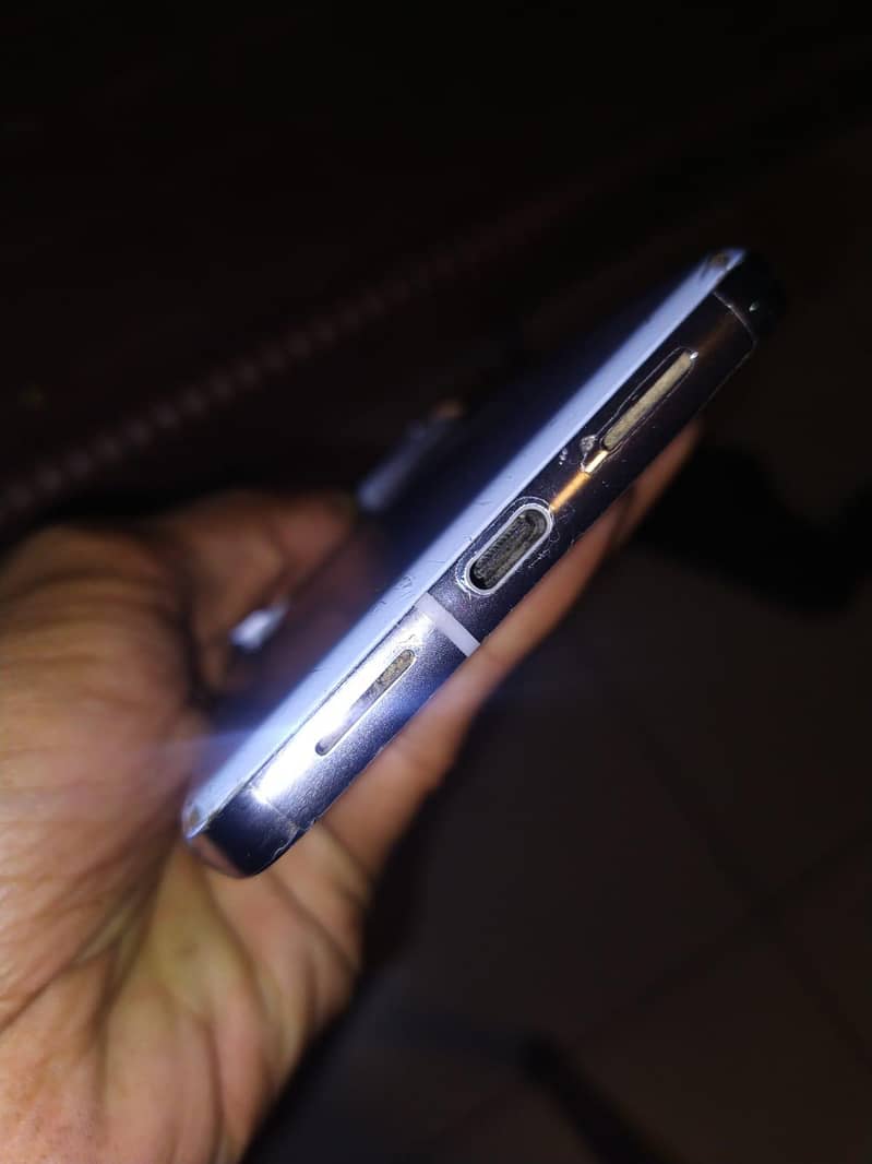 google pixel 8pro 4