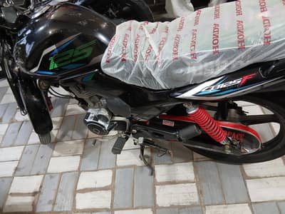 Honda CG 125F 2024