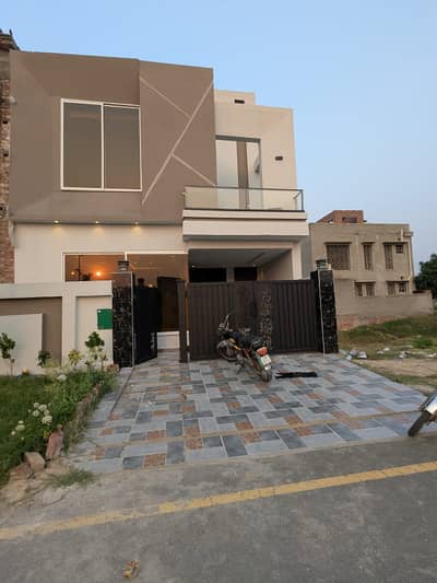 5 Marla Luxury House for Sale in Bahria Orchard Phase 2 A Block