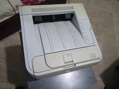 hp Laser jet printer p2035
