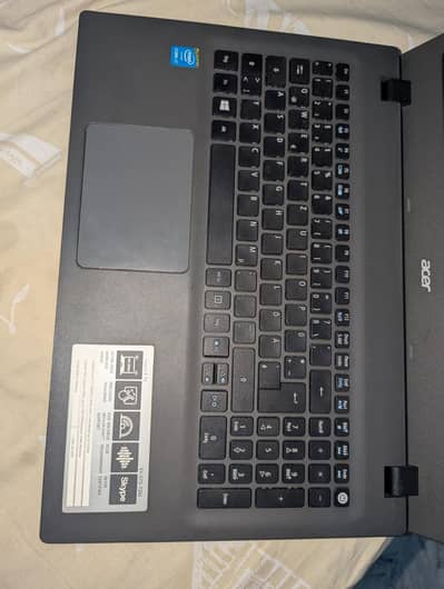 Acer Aspire E-15.   i7 5th Gen -(Ram 8GB) (hard 1TB)