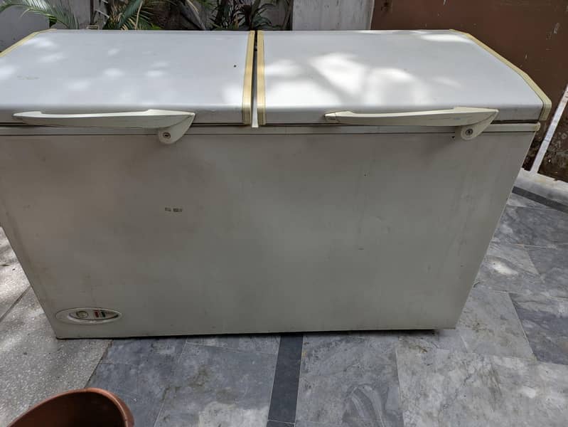 waves 2door deep freezer 0
