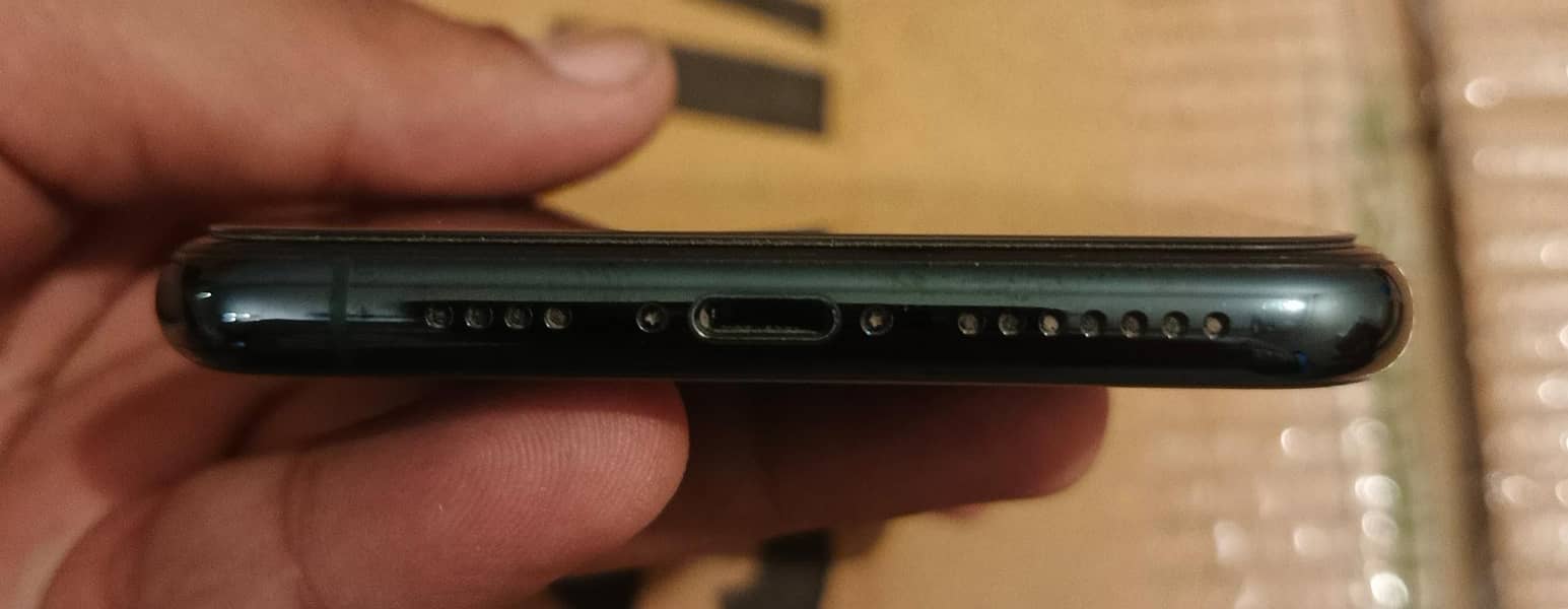iphone 11 pro max 3