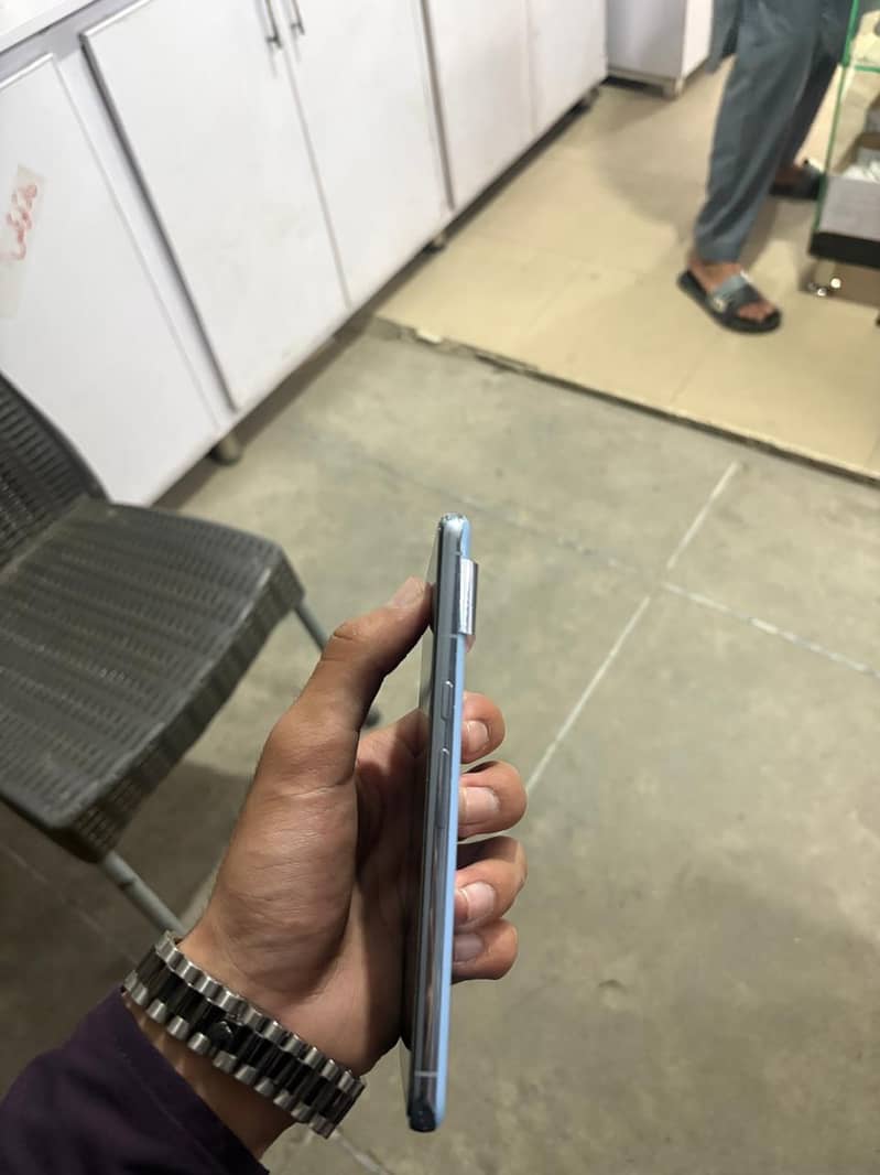 google pixel 8 pro 5