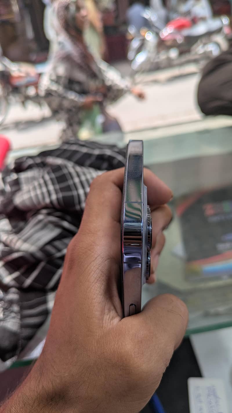 iphone 13 pro max 1