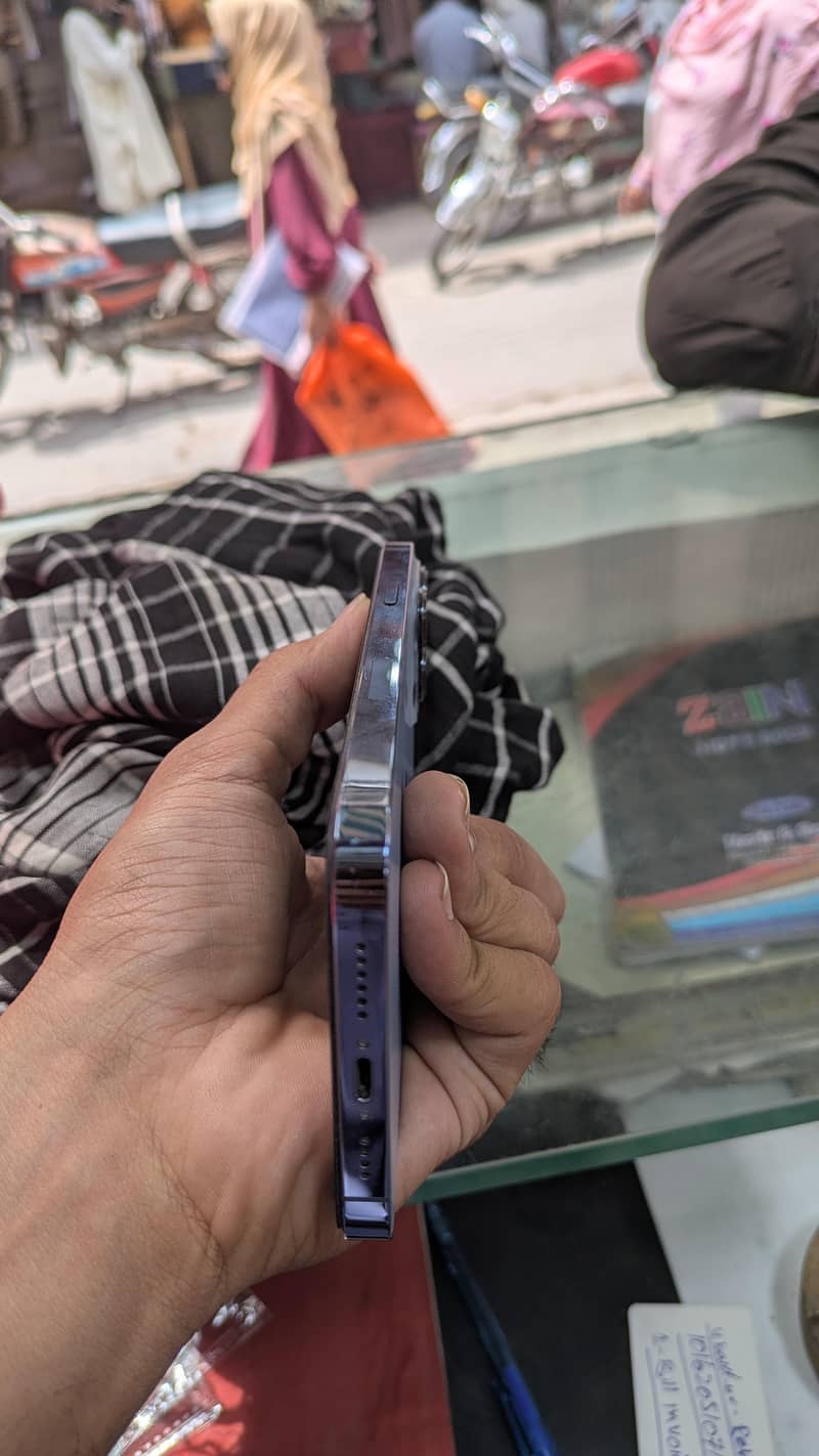 iphone 13 pro max 3