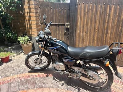 Motorcycle GS 150 for sale