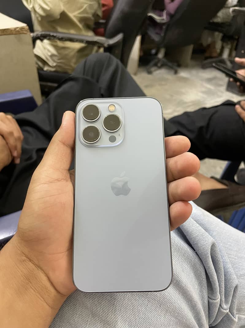 iphone 13pro jv 0