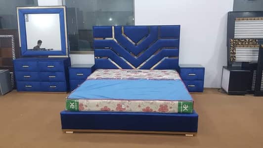 luxury bedroom furniture factory outlet price