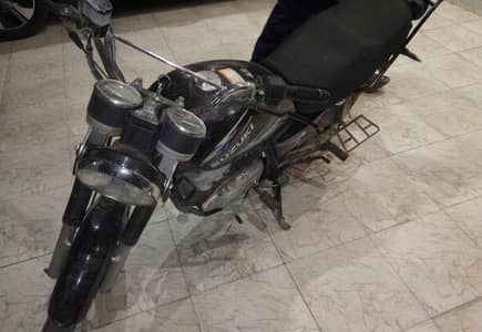 Suzuki GS 150 Se