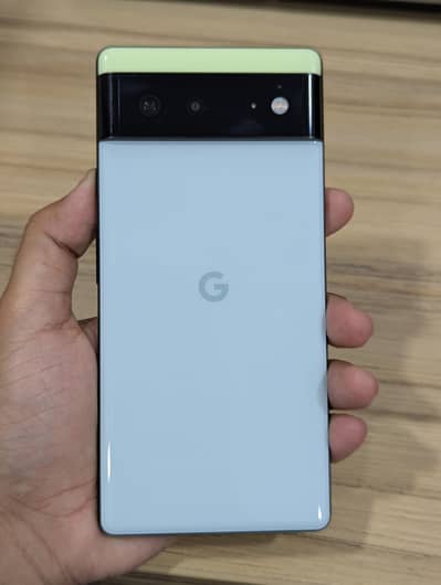 Google pixel 6 Dual sim physical and E Sim 9/10