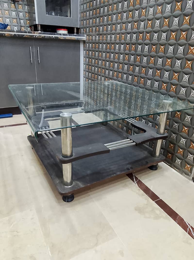 Sofa Set and Table 9