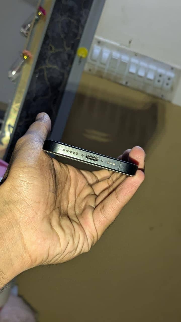 iphone 15pro 4