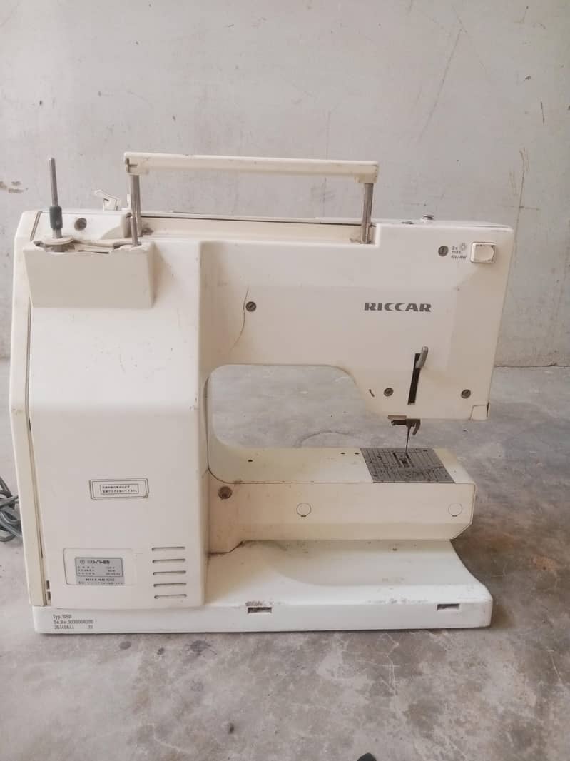 Multiple Function Imported Sewing Machine 4