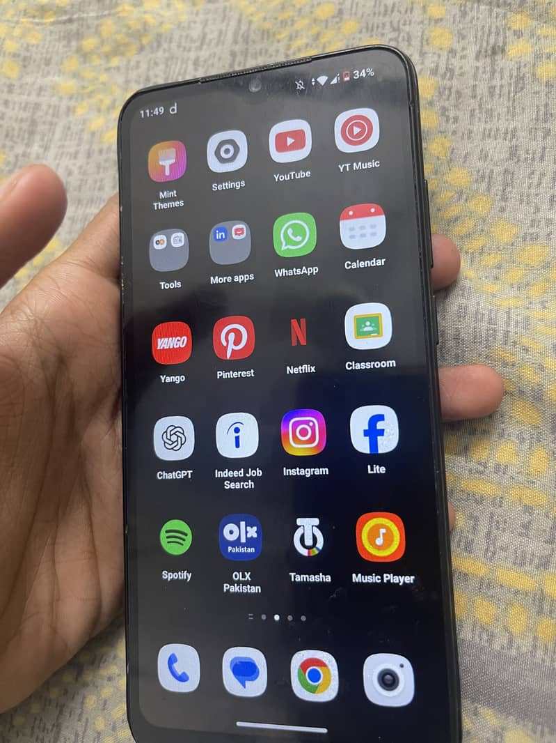 REDMI A2 plus 3