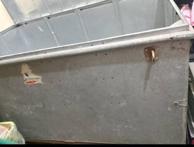 Paiti+ Trunk + Vacuum cleaner for sale
