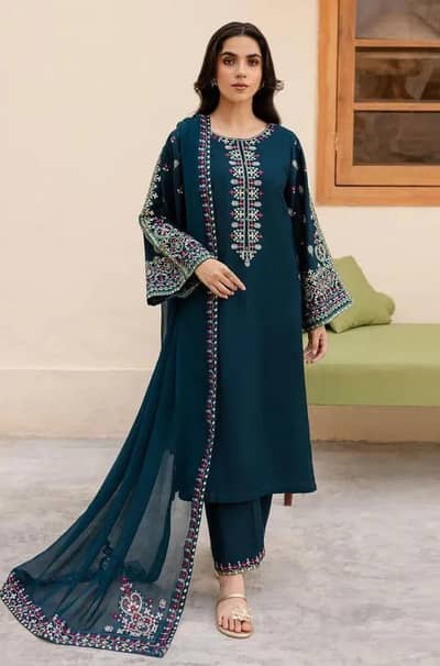 ​Premium 3-Piece Embroidered Lawn Suit with Diamond Dupatta