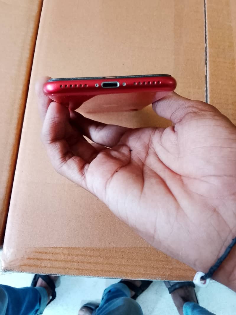 Apple iPhone SE 3
