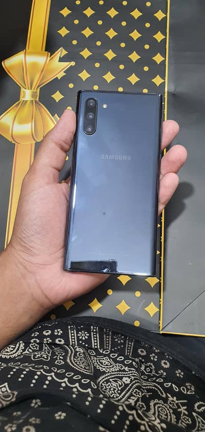 SAMSUNG NOTE 10