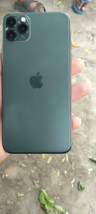 iPhone 11pro max factory unlocked