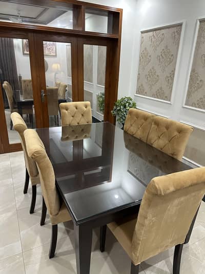 6 Seater Dining Table