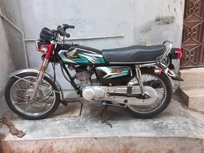 Honda CG125 2023 model Karachi