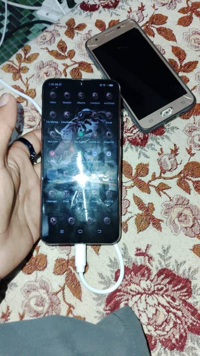 Vivo & Samsung Y17 8GB 256GB Urgent Sale