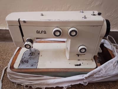 sewing+ simple overclock machine for sale