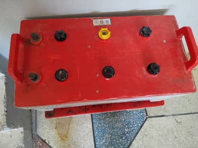 Batteries 12v , hp275 for sale