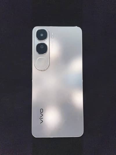 Vivo y200 8gb Ram. 8gb Ram ,256gb Rom |Brand new condition urgent sale