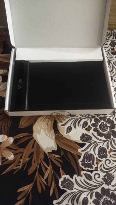 VEIKK S640 PEN TABLET JUST LIKE NEW