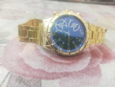Wristle Watch ⌚ Golden beauty Genuine Guaranteed.