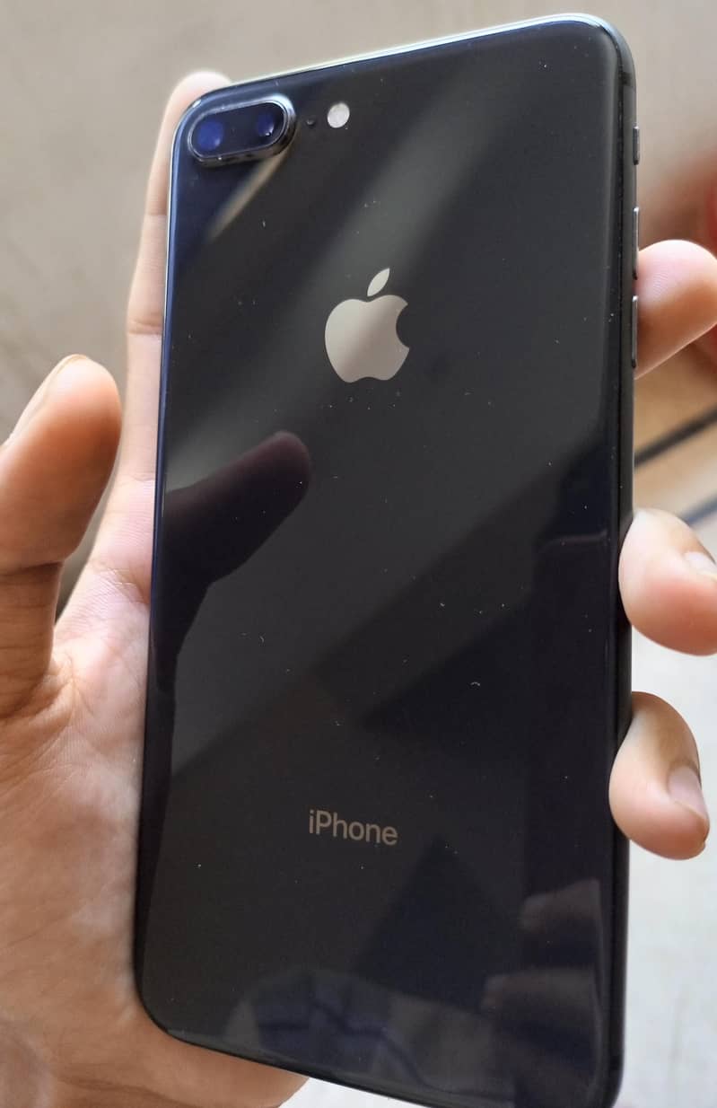 Iphone 8 plus non 2