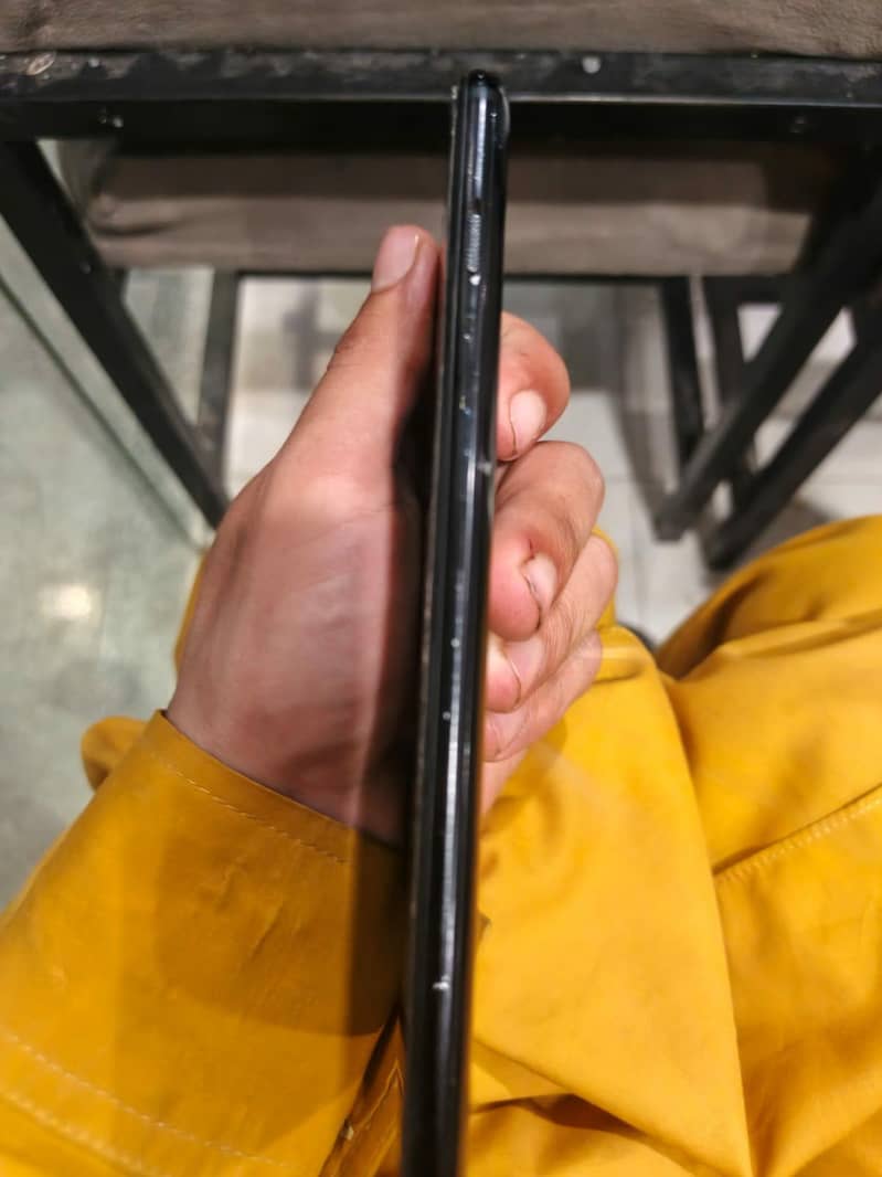 One plus 6 t 4
